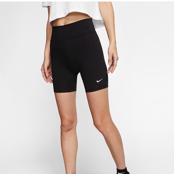 Nike Pants - Nike Sportswear Leg-A-See